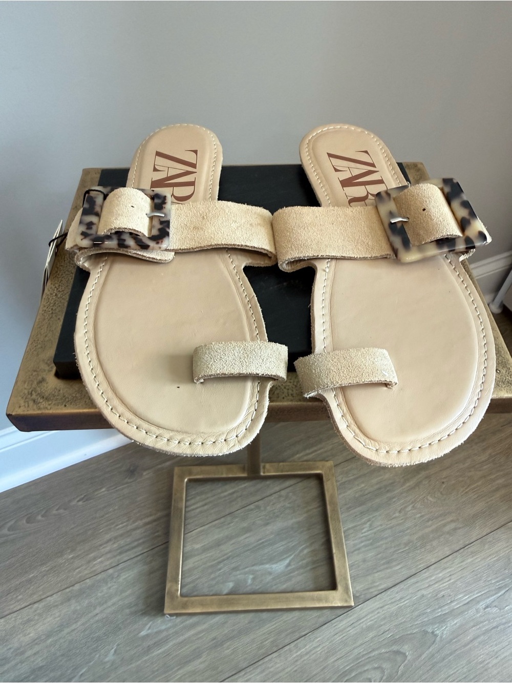 Zara Beige Buckle Slide Sandals - Picture 5 of 12